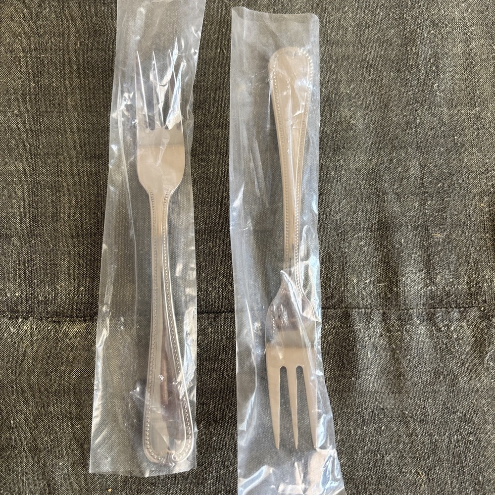 NEW Lenox BEAD Stainless Flatware 2X Cocktail FORKS Plume Tip Beaded 18/10